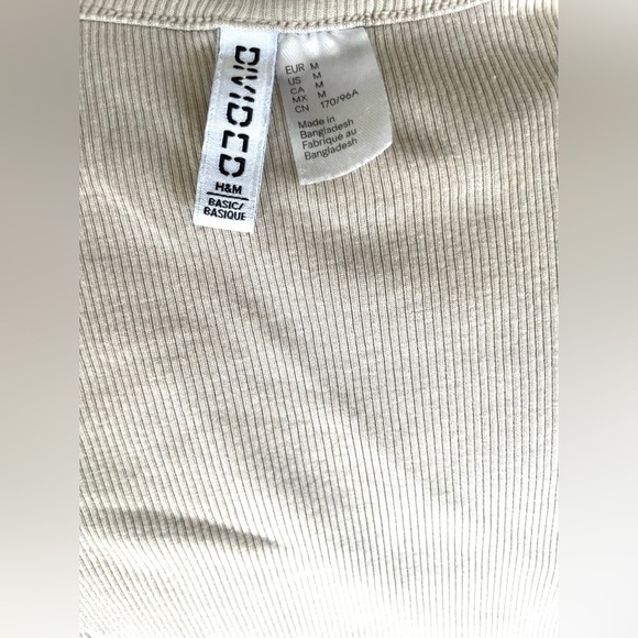 H&M Ribbed Women’s Baby-T in Beige - Picture 3 of 3